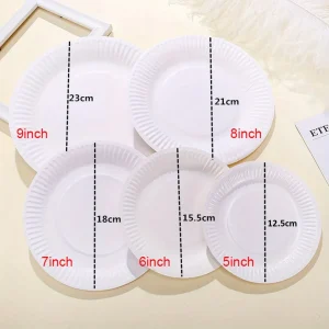 White paper plates in 5 sizes labeled in inches and cm
