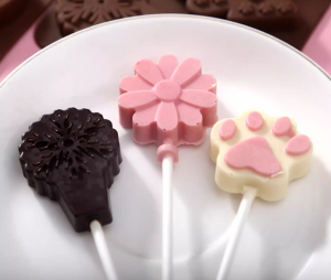 Paper lollipop sticks for DIY candy and cake pops