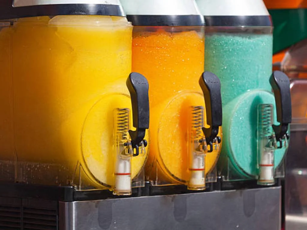 Zero Emission Mobile Juice or Smoothie Bar Zero Emission Mobile Juice or Smoothie Bar